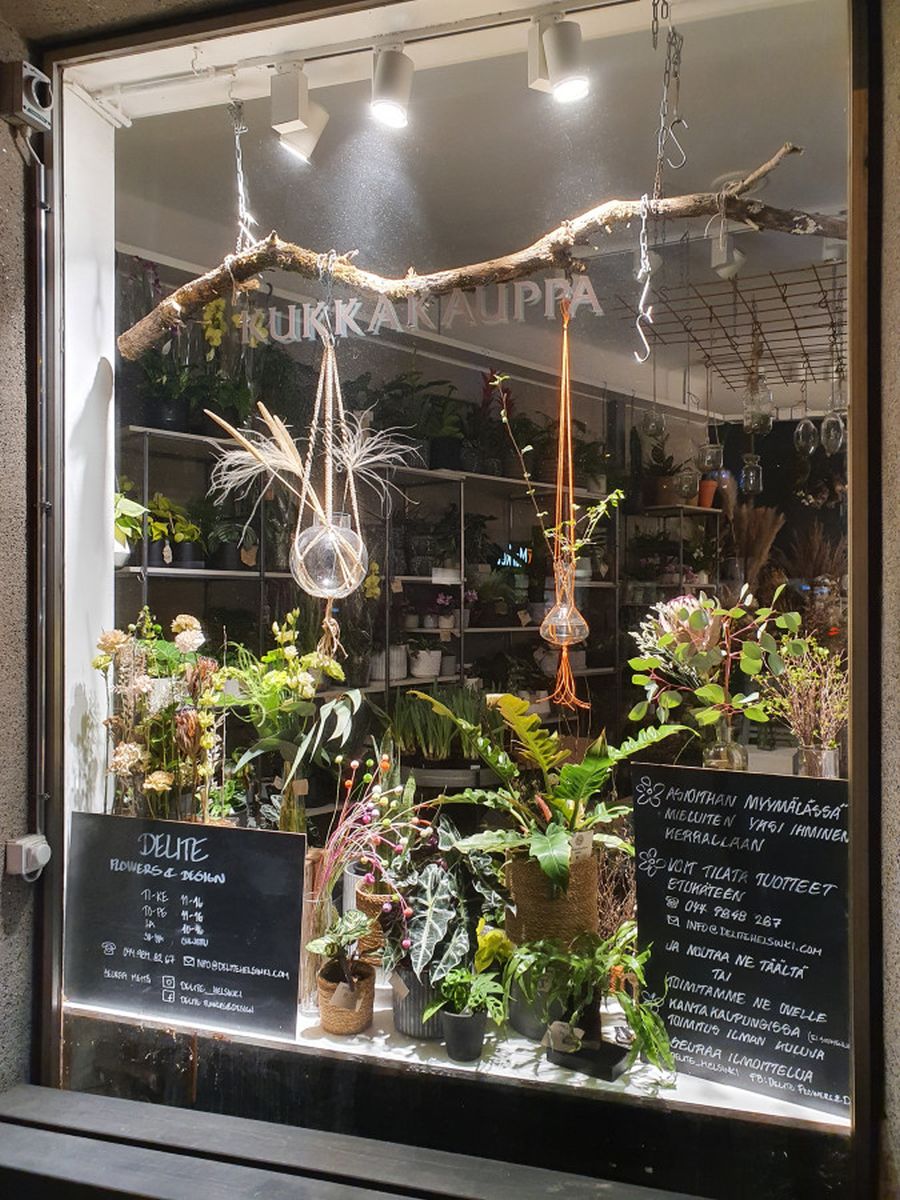 Delite Flowers & Design